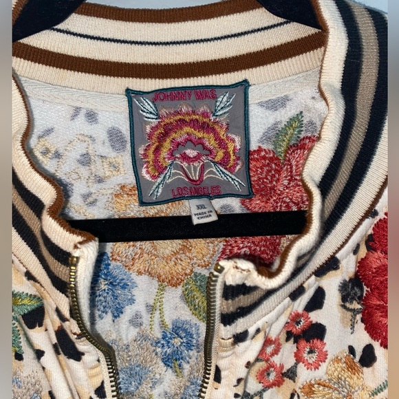Johnny Was - leopard floral embroidered zip up - Picture 3 of 4